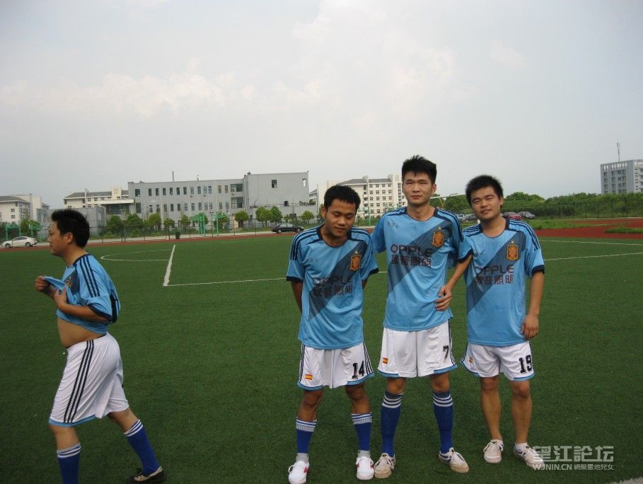 z9.jpg